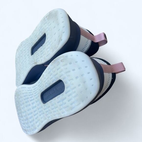 While On Earth Move Trainer Shoes Sneakers Glacier Lupin M 9.5 W 11 MINT - Picture 9 of 13